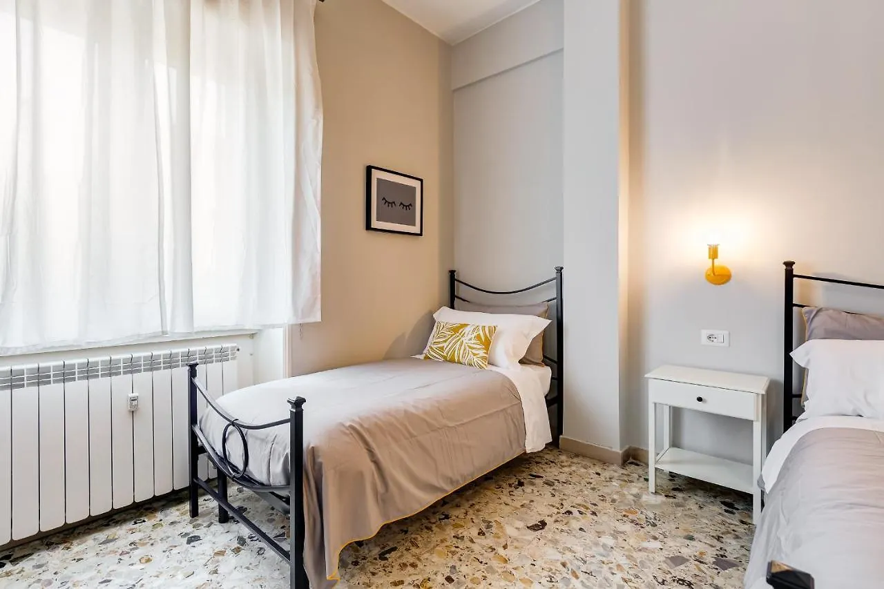 Bdc - King Termini Apartment Rome 0*,